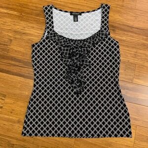 White House Black Market Tank Top Womens Medium Ruffle Front Sleeveless Blouse‎